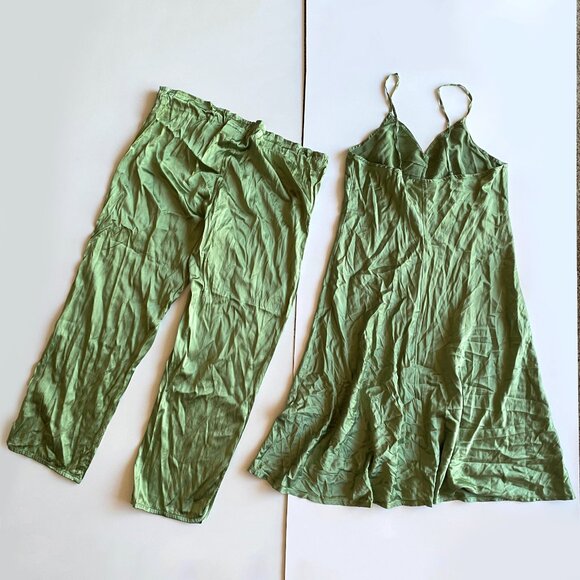 Goody Goody California Silk SET Green Size W/M Pajama Loungewear - Picture 2 of 9